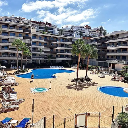 Blue Horizon * Puerto de Santiago (Tenerife)